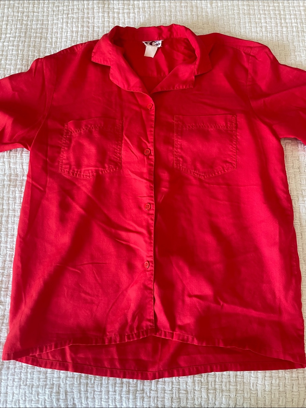 Women’s  Red Button-Front Short Sleeve Shirt